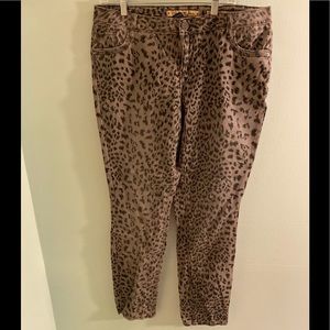 Vanilla star animal print jeans